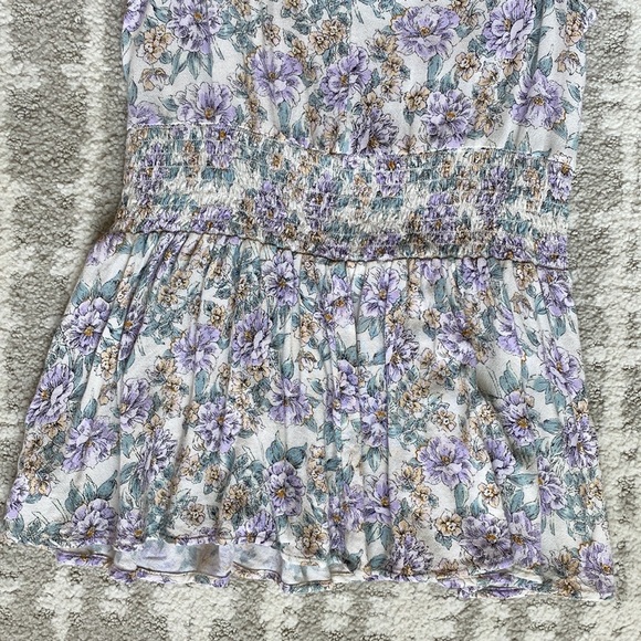 •American Eagle• Bohemian Floral Peplum V-Neckline Tank Top - Picture 6 of 9